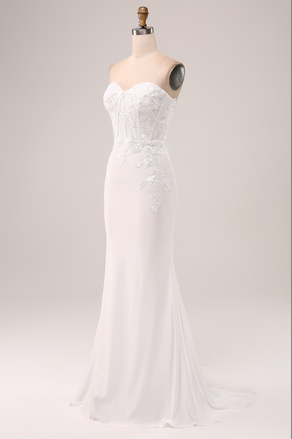 Lilac Sheath Strapless Corset Prom Dresses With Lace Appliques