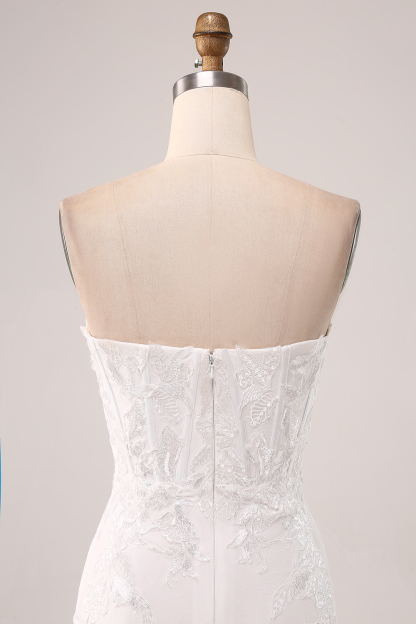 Lilac Sheath Strapless Corset Prom Dresses With Lace Appliques