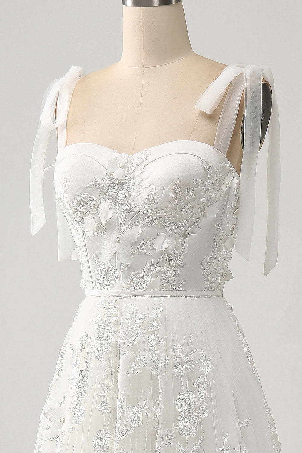 Ivory A-Line Spaghetti Straps Wedding Dress with Appliques
