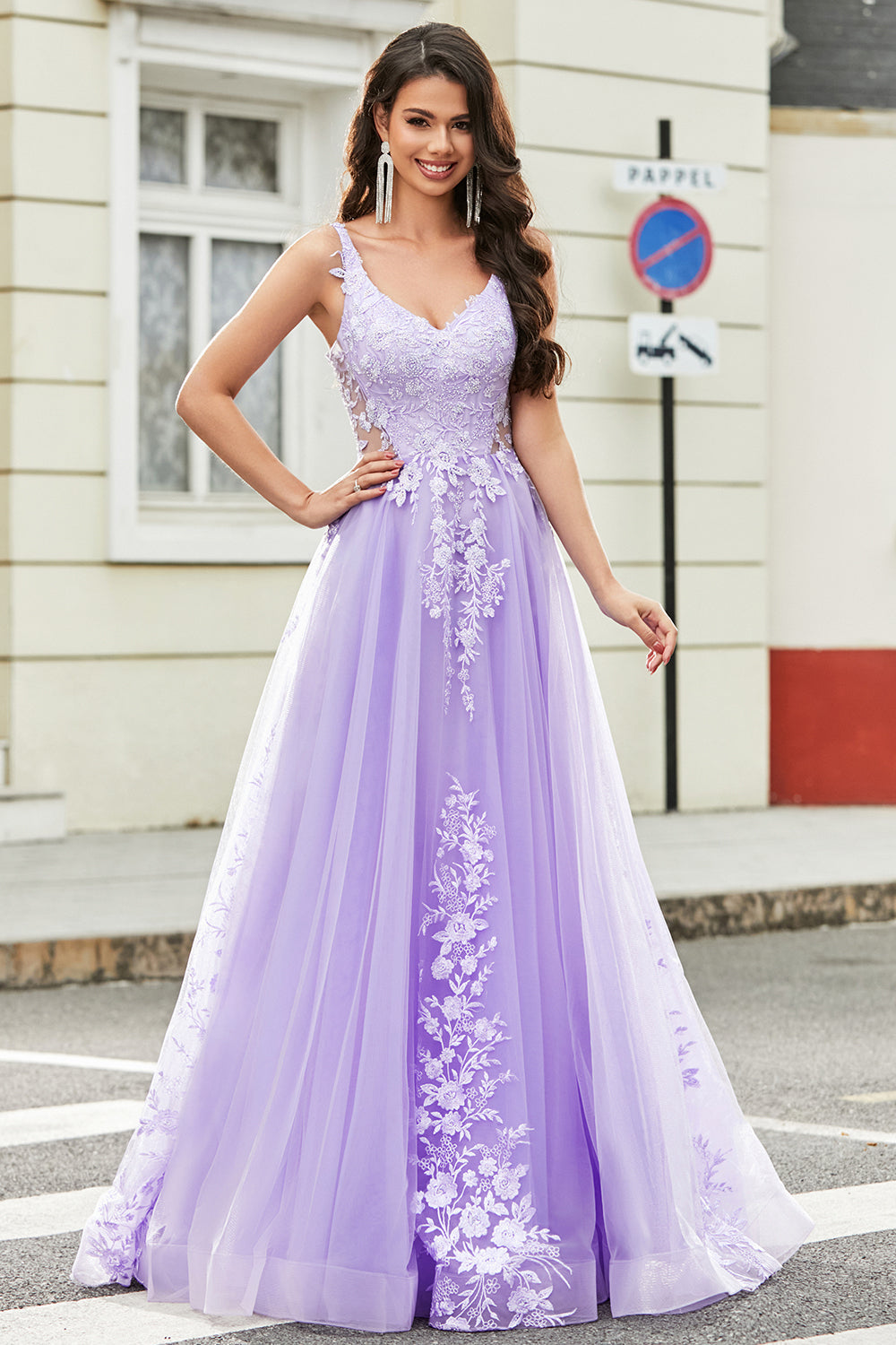 Leely Women Lilac A-Line Spaghetti Straps Tulle Long Prom Dress with Appliques