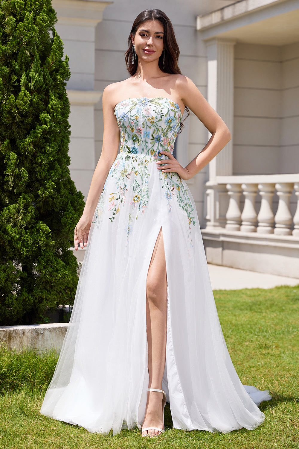 Leely Women Fairy White A Line Strapless 3D Flowers Wedding Dress with Slit Tulle Bridal Dress