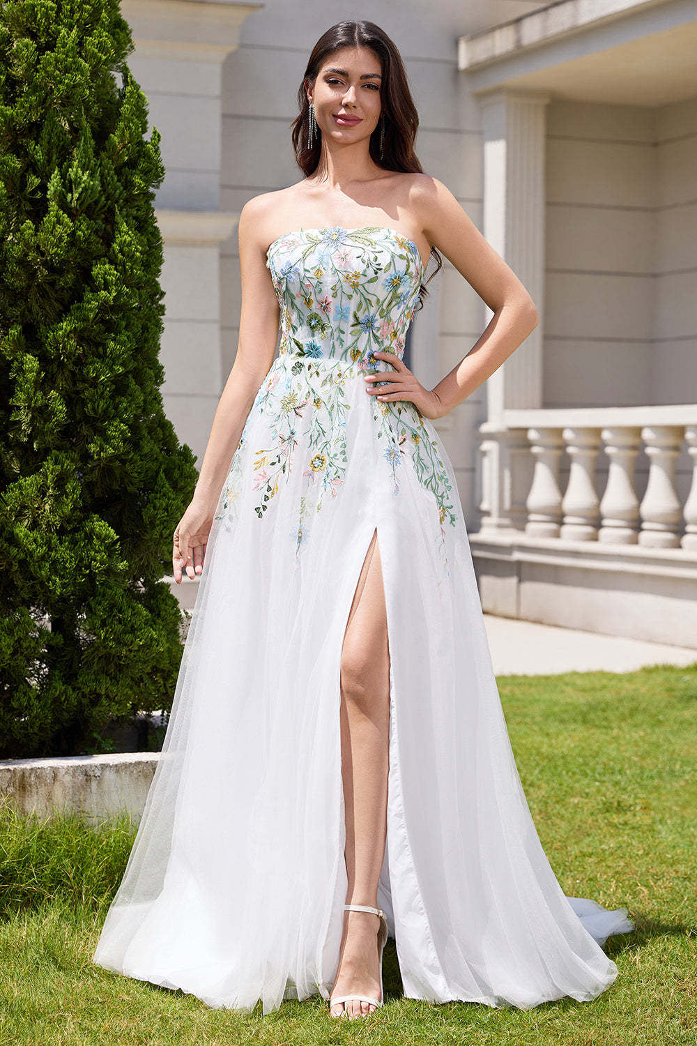 Leely Women Fairy White A Line Strapless 3D Flowers Wedding Dress with Slit Tulle Bridal Dress