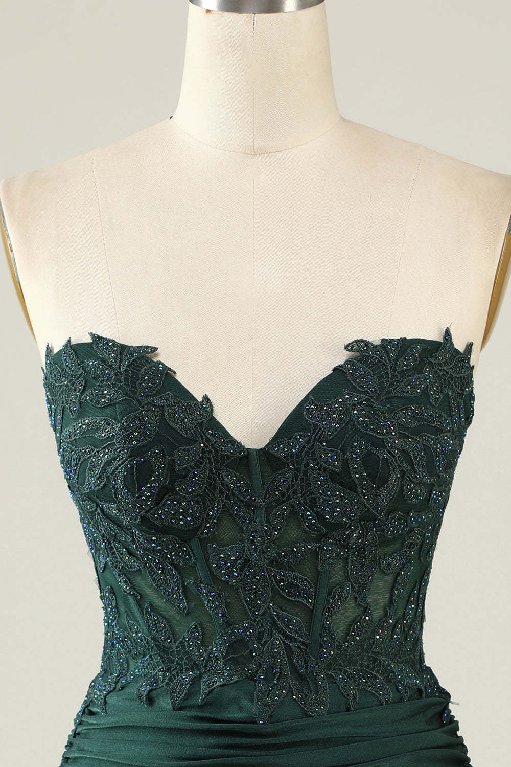 Sheath Sweetheart Dark Green Short Homecoming Dress with Beading