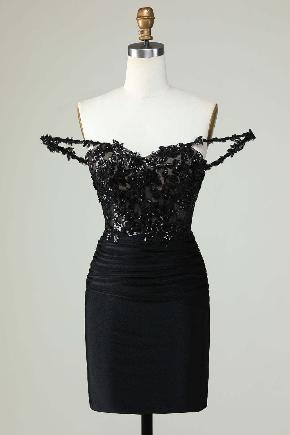 Sheath Spaghetti Straps Black Short Homecoming Dress with Appiques