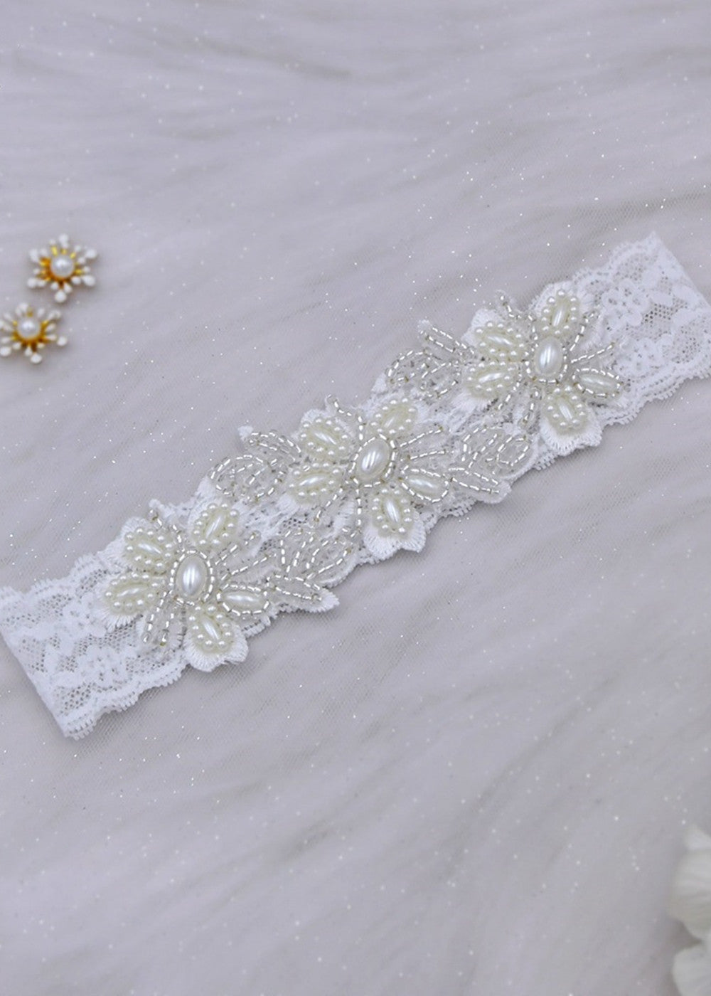 Beaded Flower Lace Garter Set