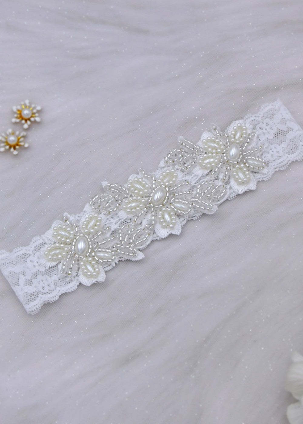 Beaded Flower Lace Garter Set