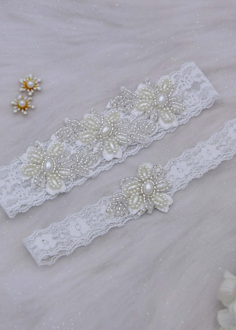 Beaded Flower Lace Garter Set