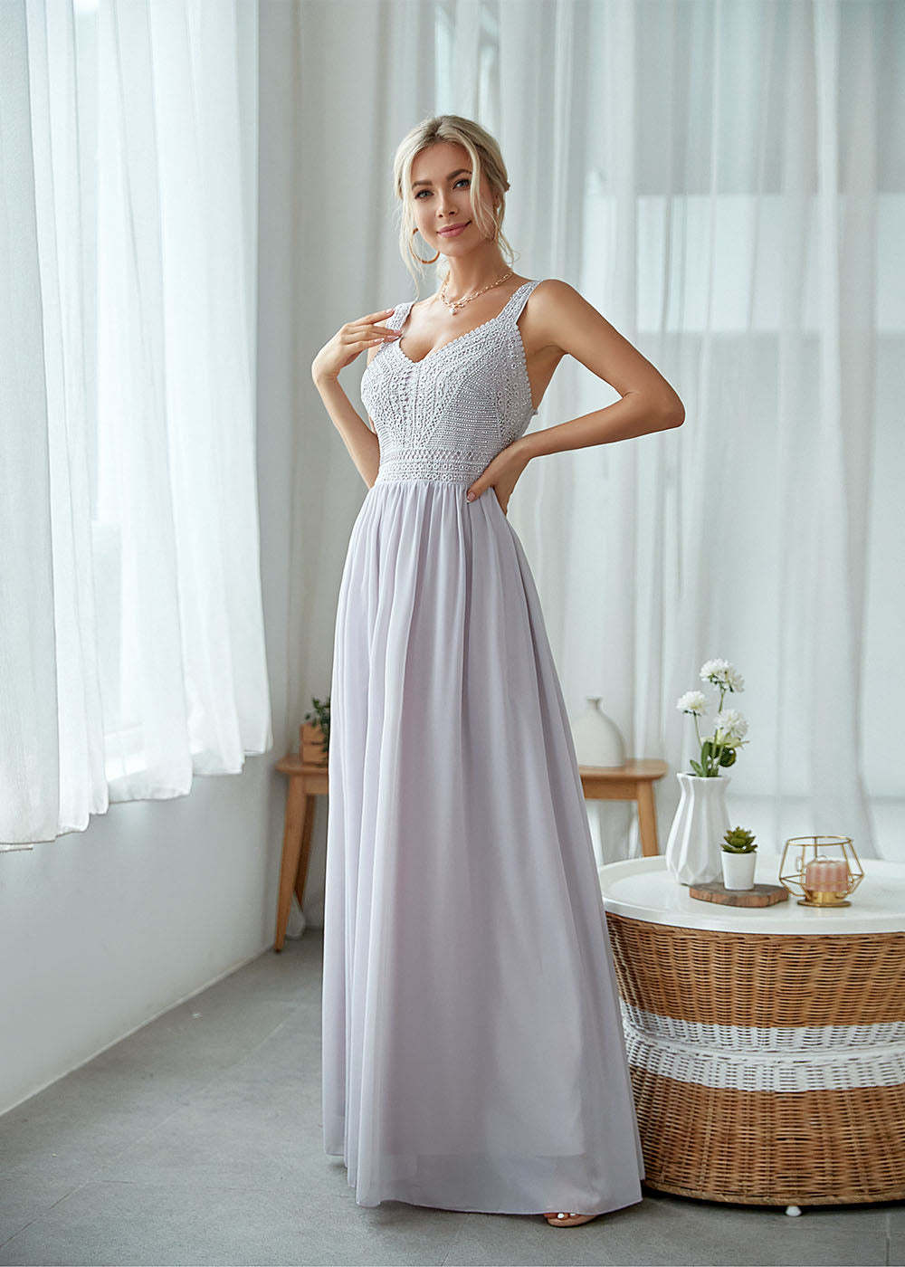 Straps Maxi Dress with Lace