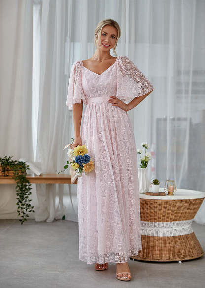 Elegant White Lace A-line Maxi Bridesmaid Dress with Sleeves