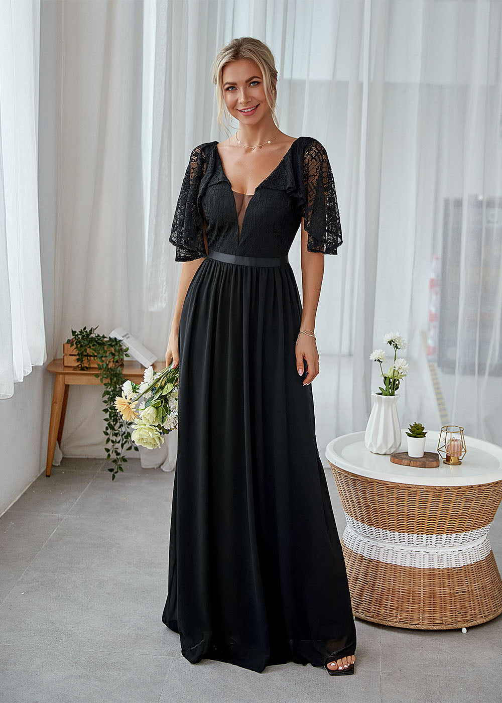 Black Chiffon V-neck A-line Bridesmaid Dress with Lace Sleeves