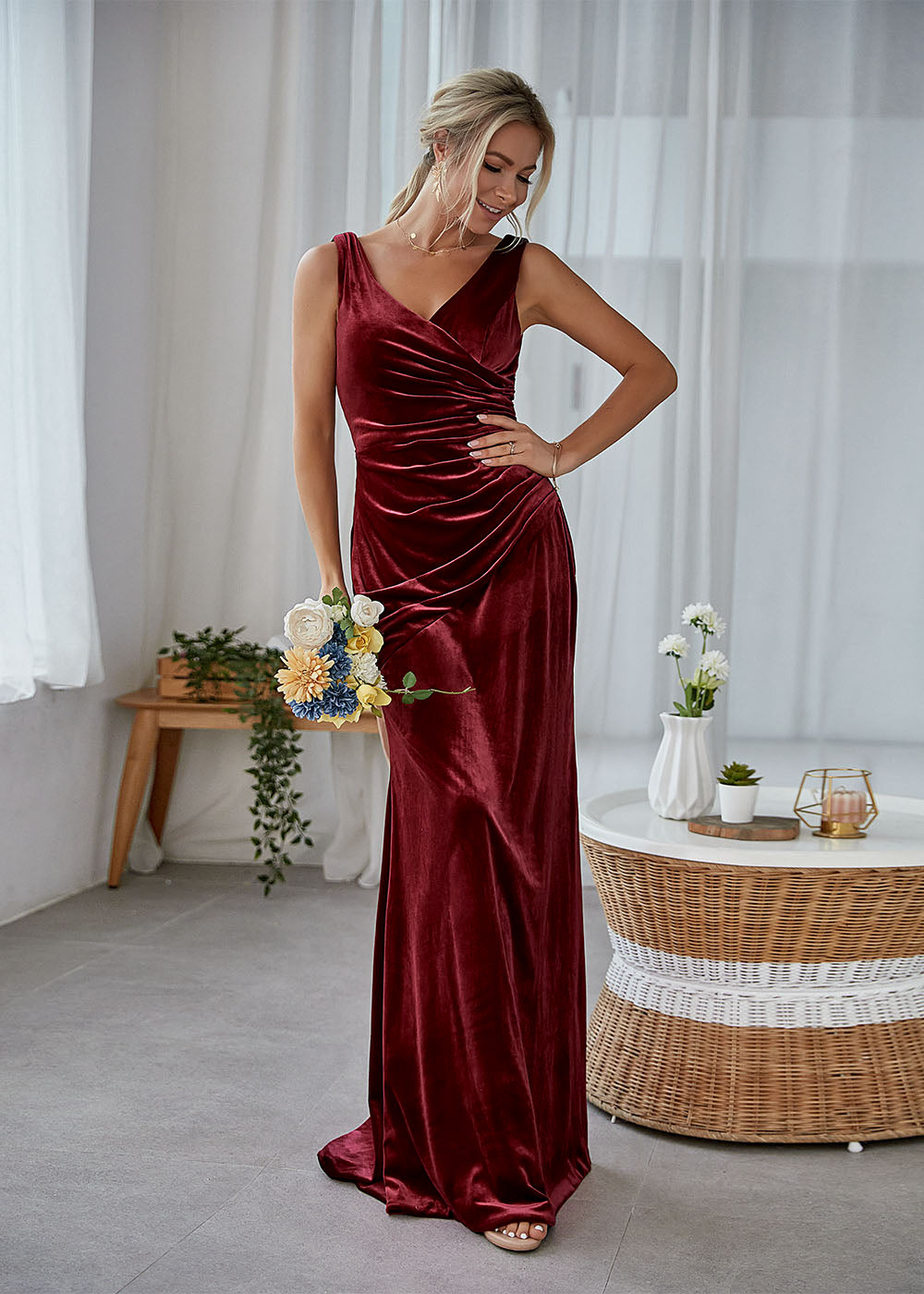 Sleeveless Sheath V-neck Long Velvet Bridesmaid Dress