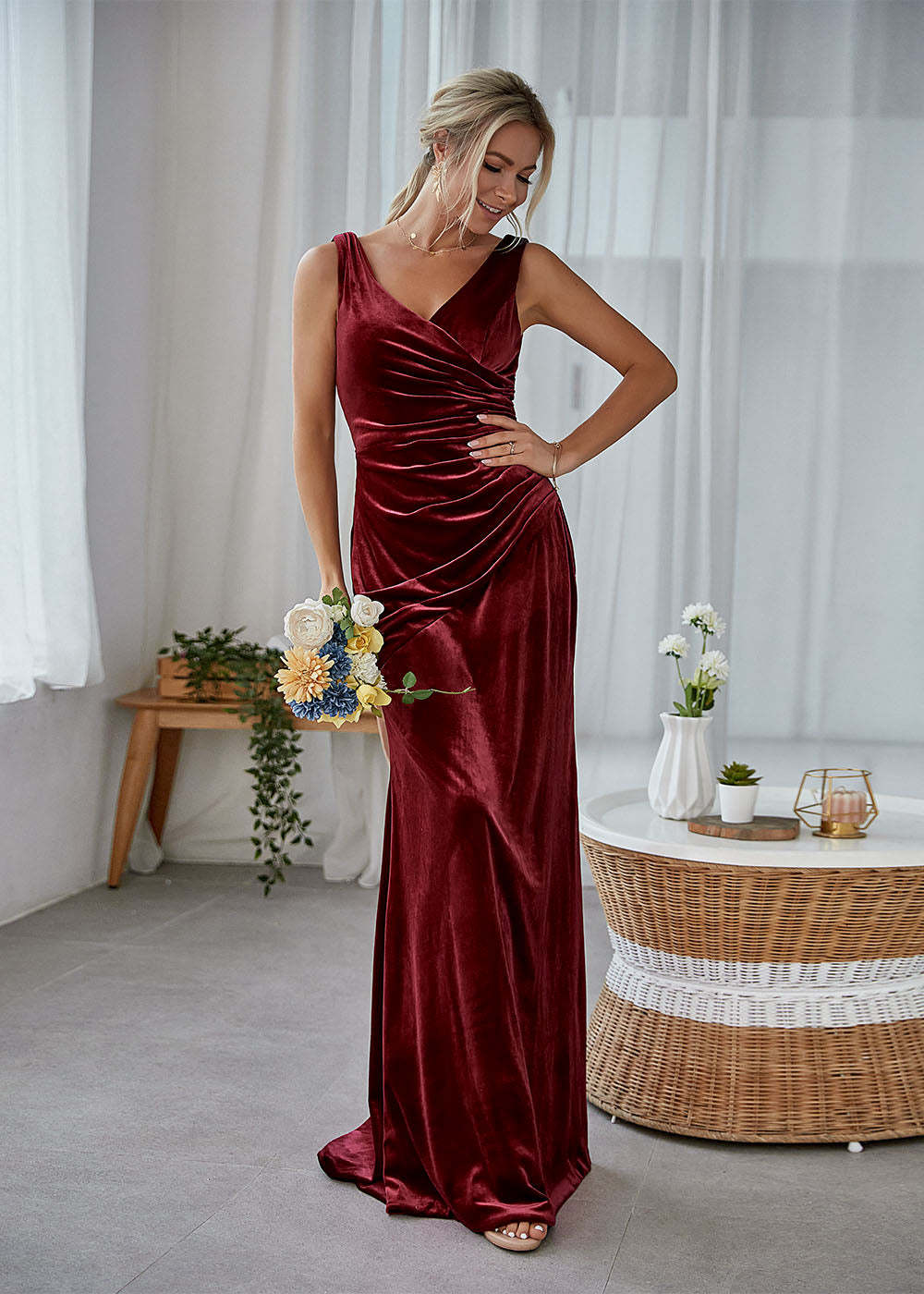 Sleeveless Sheath V-neck Long Velvet Bridesmaid Dress