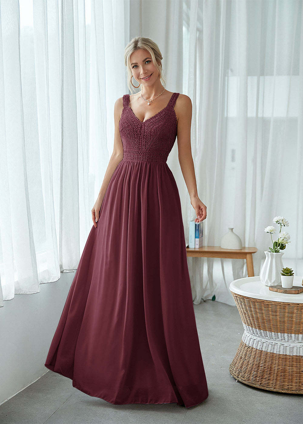 Straps Maxi Dress with Lace