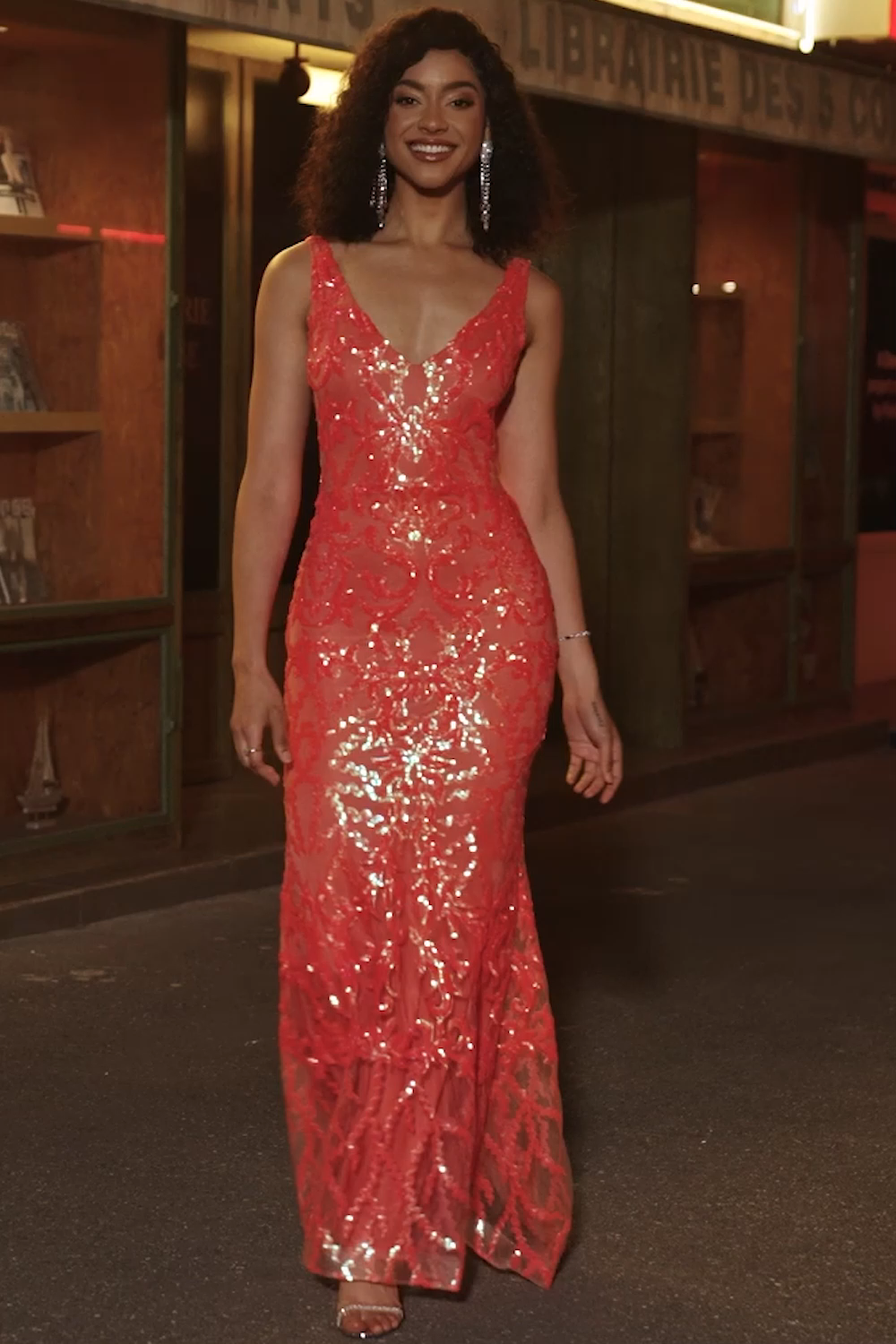 Sparkly Coral Sequins Mermaid V Neck Long Prom Dress With Embroidery