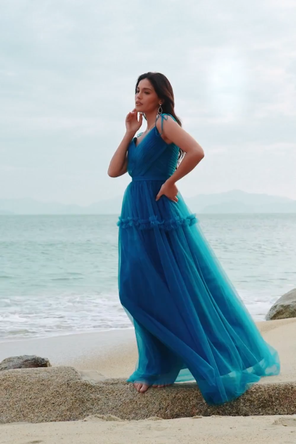 Dark Blue Spaghetti Straps A-Line Tulle Long Bridesmaid Dress