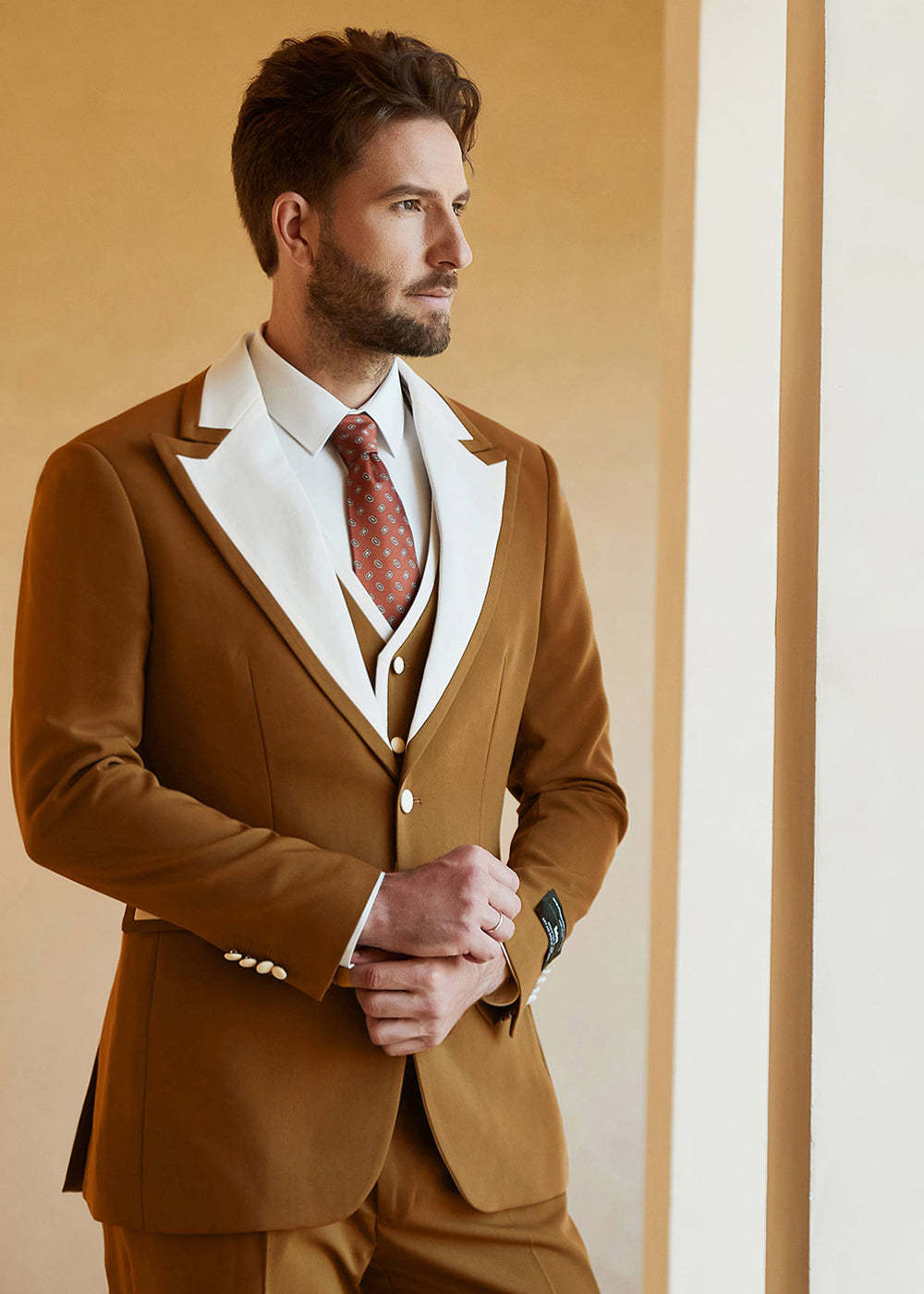 Brown Peak Lapel Single Breasted 3 Pieces Men's Suit