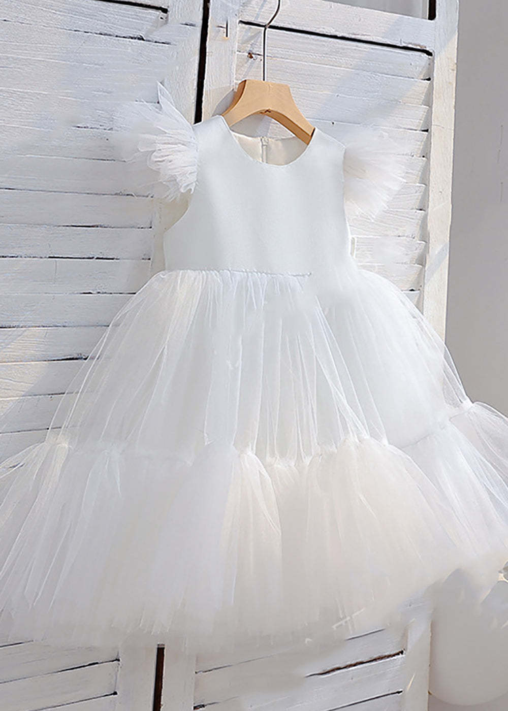 Cap Sleeve Tulle A-line Round Neck Midi Flower Girl Dress
