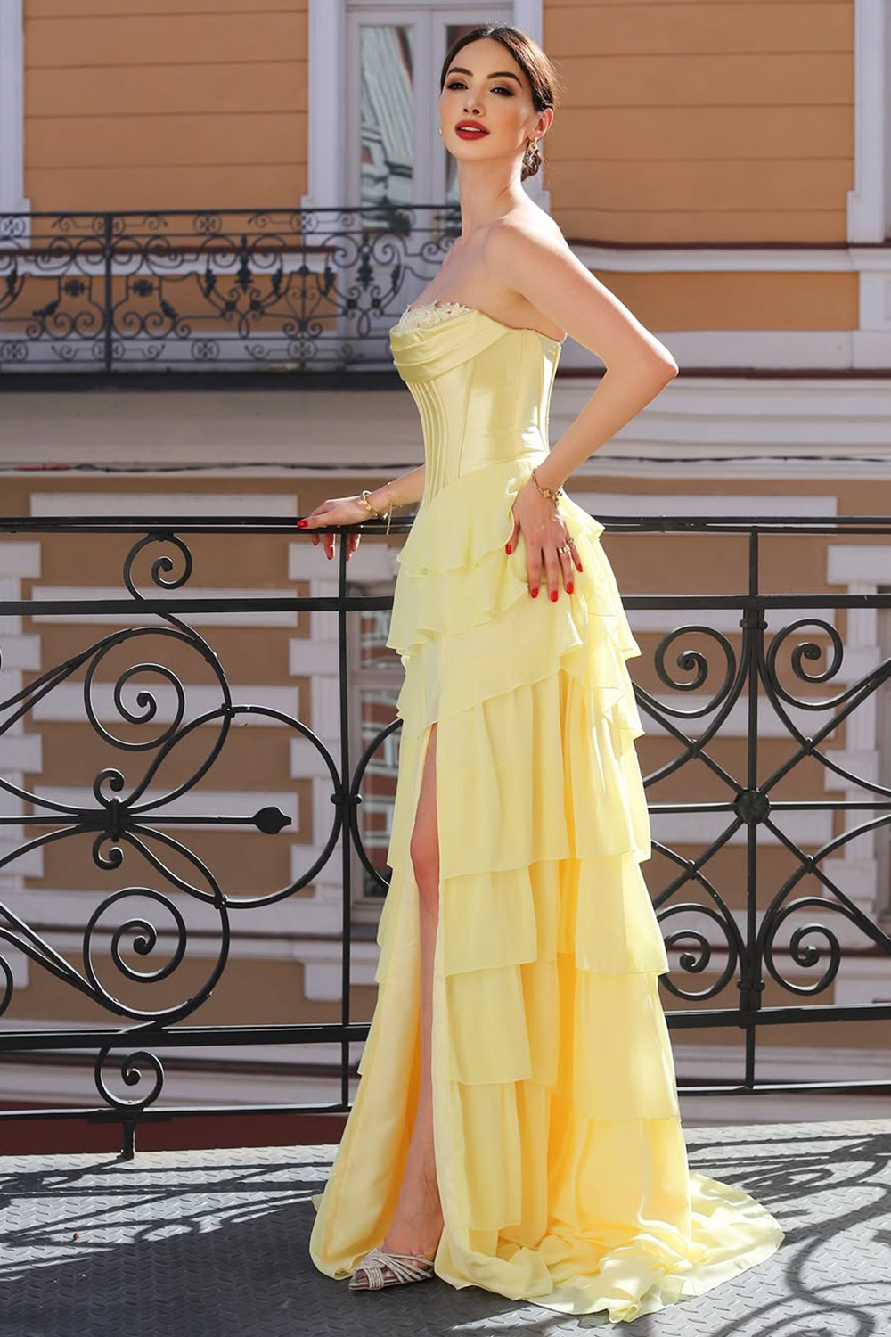 Princess Yellow Sweetheart Corset Tiered A-Line Maxi Prom Dress