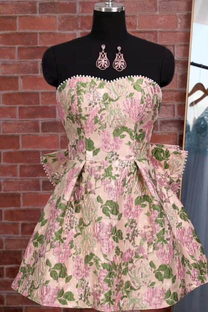 Pink Floral Beaded Short Homecoming Dress with Bow