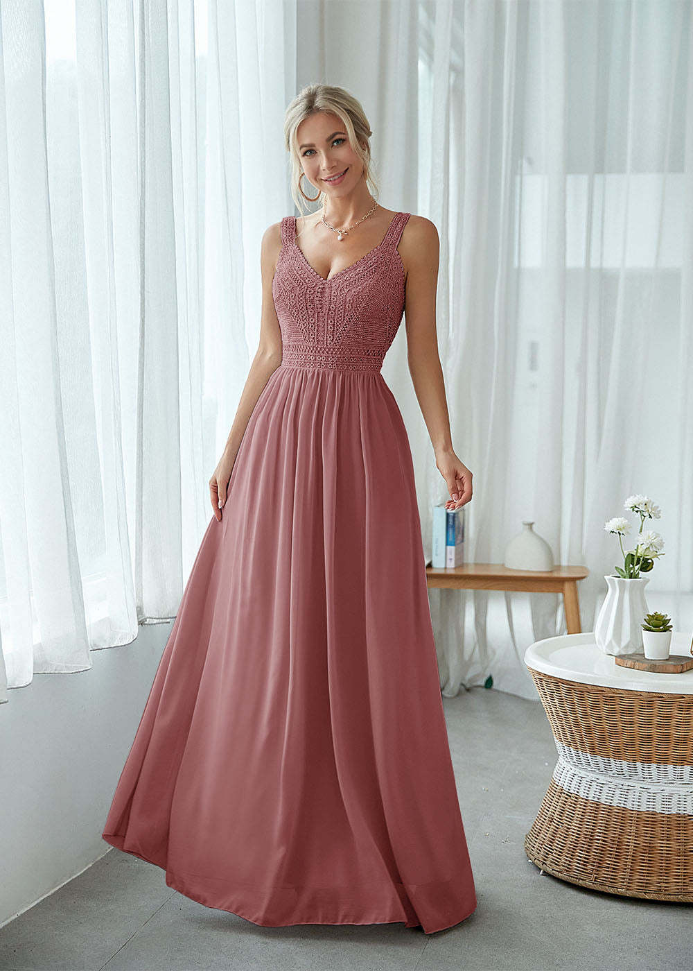 Straps Maxi Dress with Lace