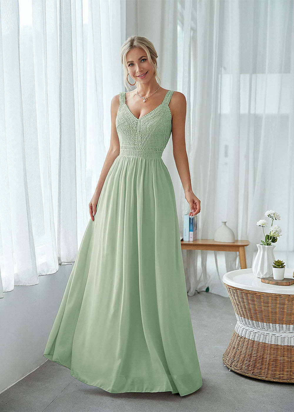 Straps Maxi Dress with Lace
