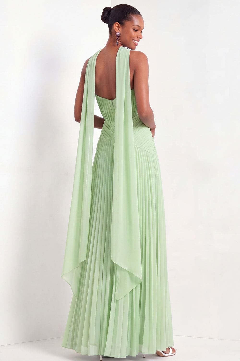 White Pleated A Line Sweetheart Long Wedding Reception Dress with Neck Scarf