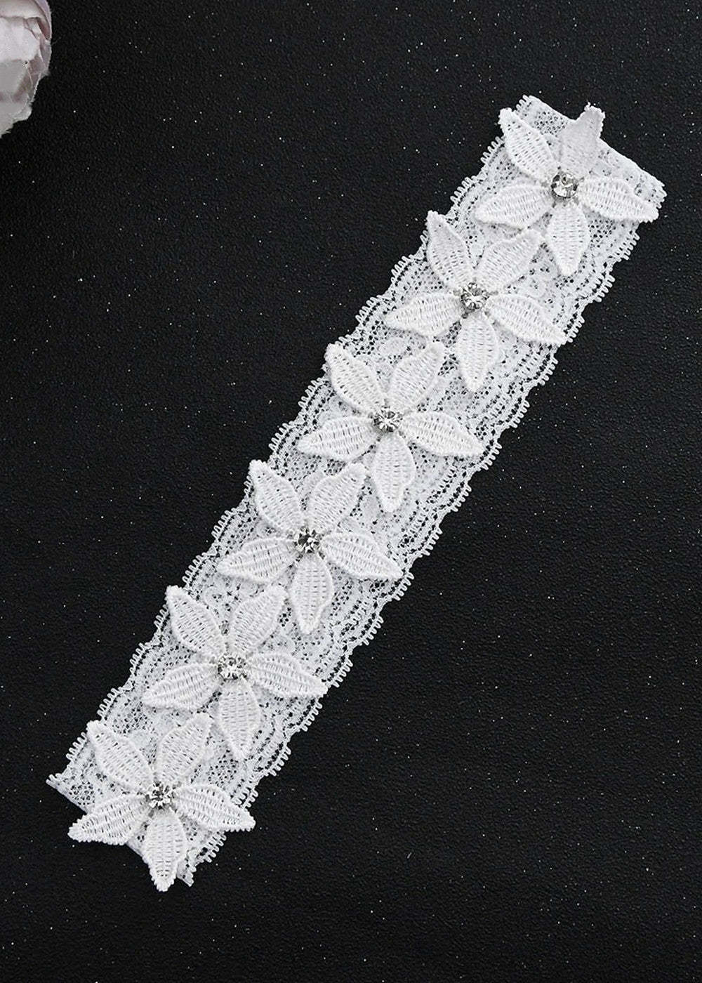 Romantic Flower Corded Lace Wedding Garter