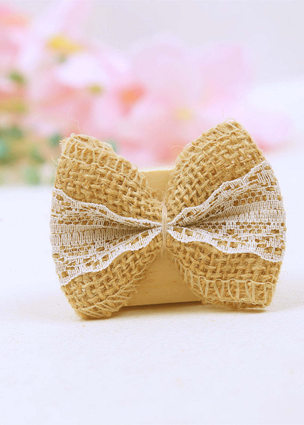 20 PCS Linen Bow Knot Wood Place Cards Holder