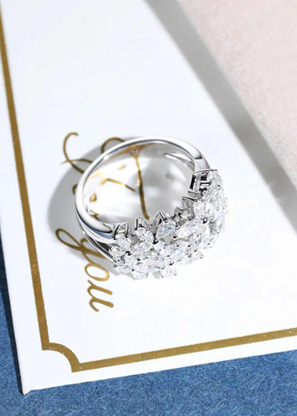 Silver Fashion Cubic Zirconia Ring for Women