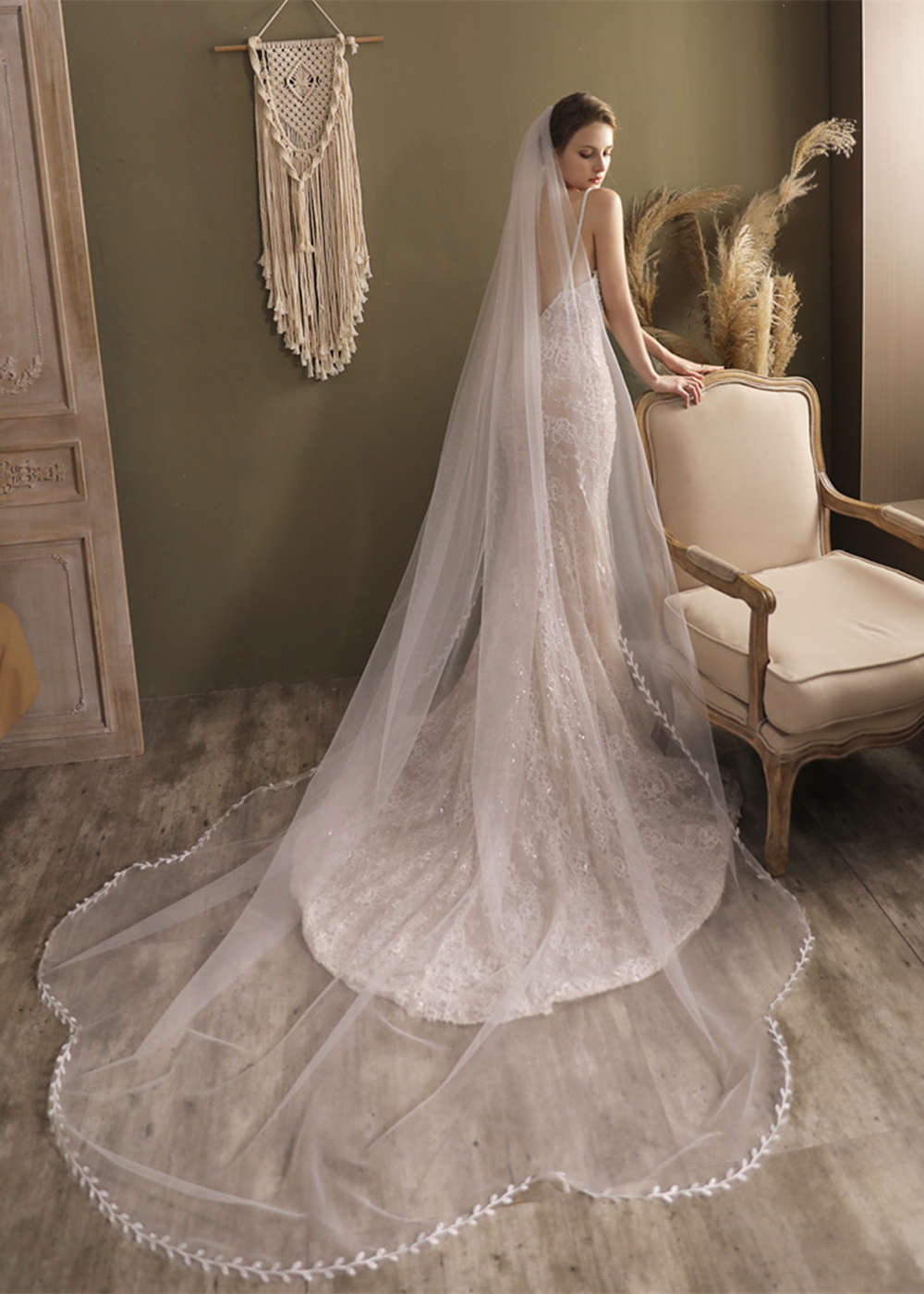 One-tier Pearl Edge Tulle Cathedral Bridal Veils