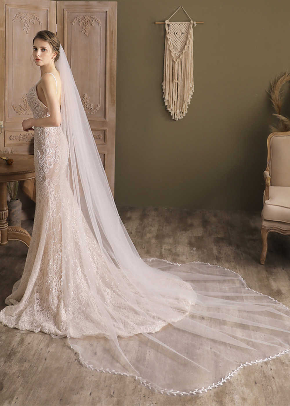 One-tier Pearl Edge Tulle Cathedral Bridal Veils