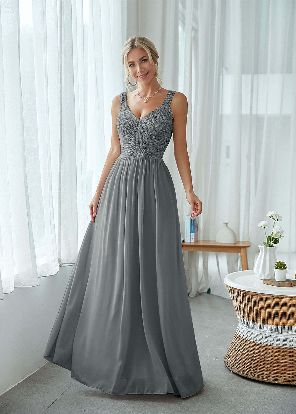 Straps Maxi Dress with Lace