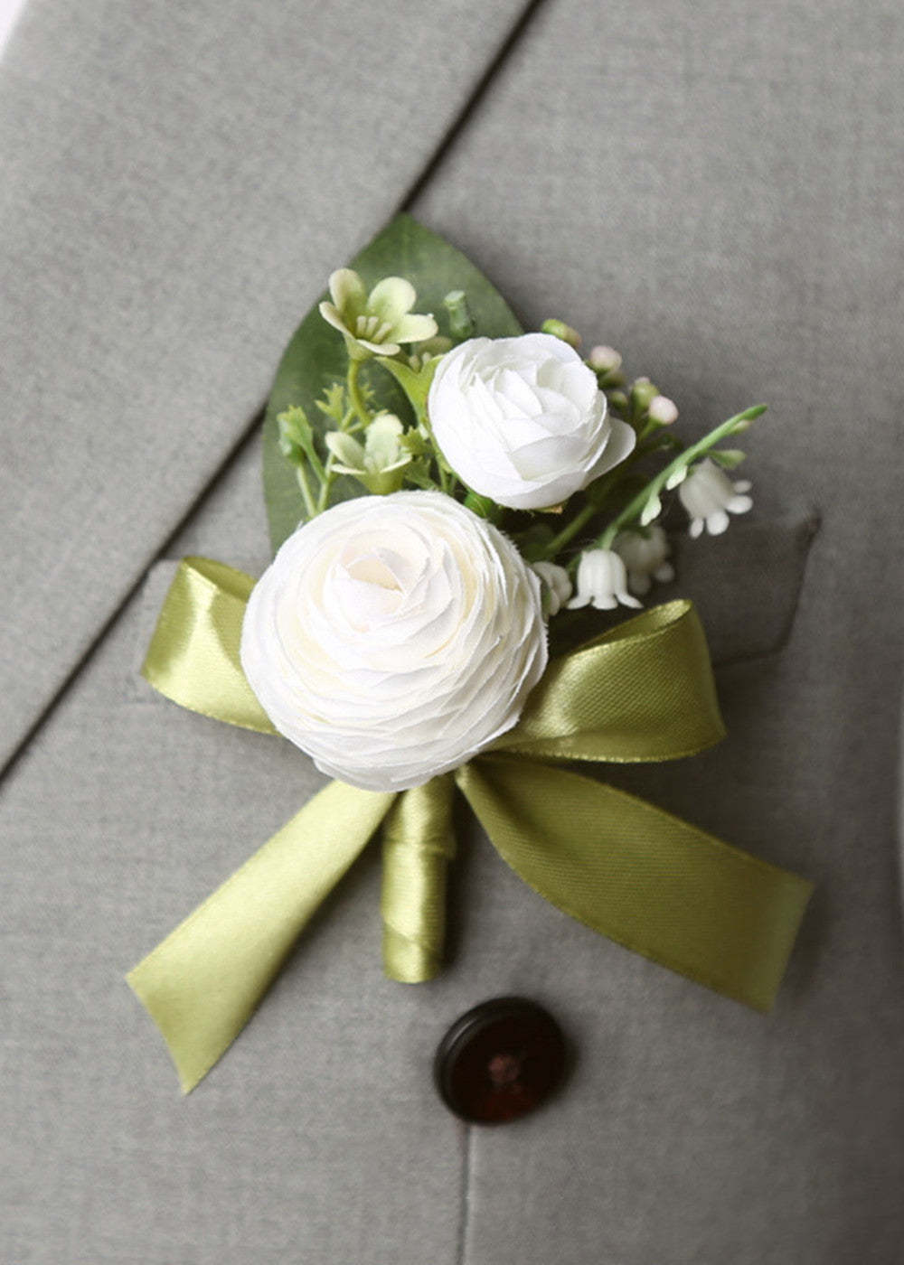 Wrist Corsage Ivory Rose Boutonniere, Wedding Boutonniere for Groom and Groomsmen, wedding corsage, Prom flower, mother of the bride corsage