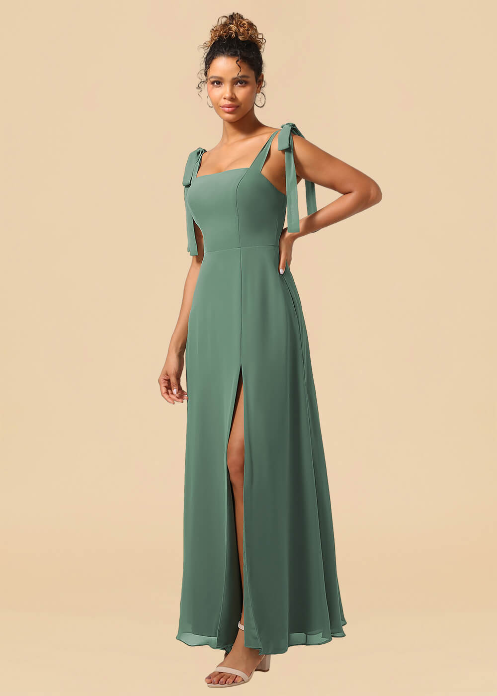 Adjustable Strap Square Neck A-line Maxi Bridesmaid Dress with Slit