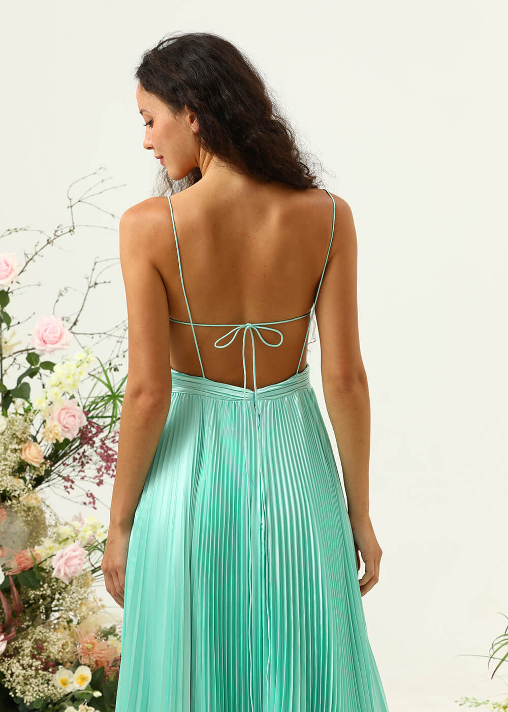 Pleated Satin V-neck Spaghetti Strap A-line Bridesmaid Dress