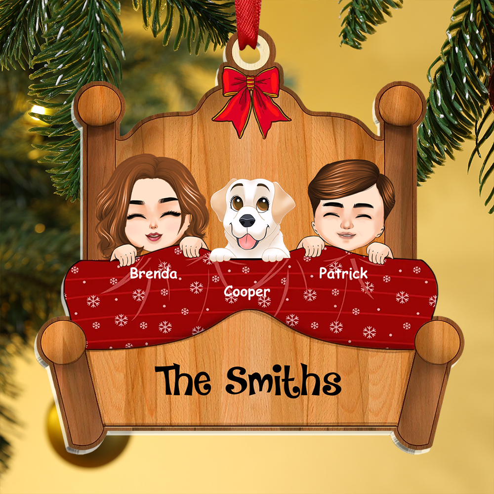 Personalised 2024 Family Christmas Ornament – Custom 1 Text & 3-8 Names Couple Gift for Her/Him | Jessemade