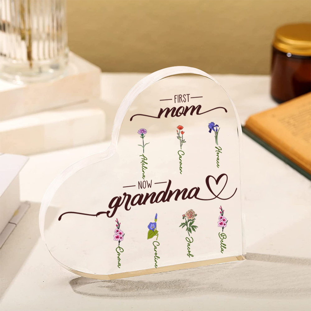 Customized 1-5 Birthflowers and Names Acrylic Heart-shaped Ornaments Plaque Decorations for Mom/Granda