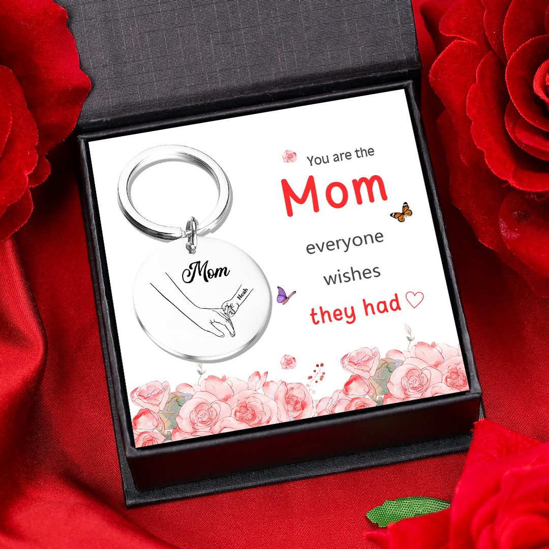 1 Name Personalized Pendant Keychain with Set Gift Box, Engraved with Name, Special Gift for Mom