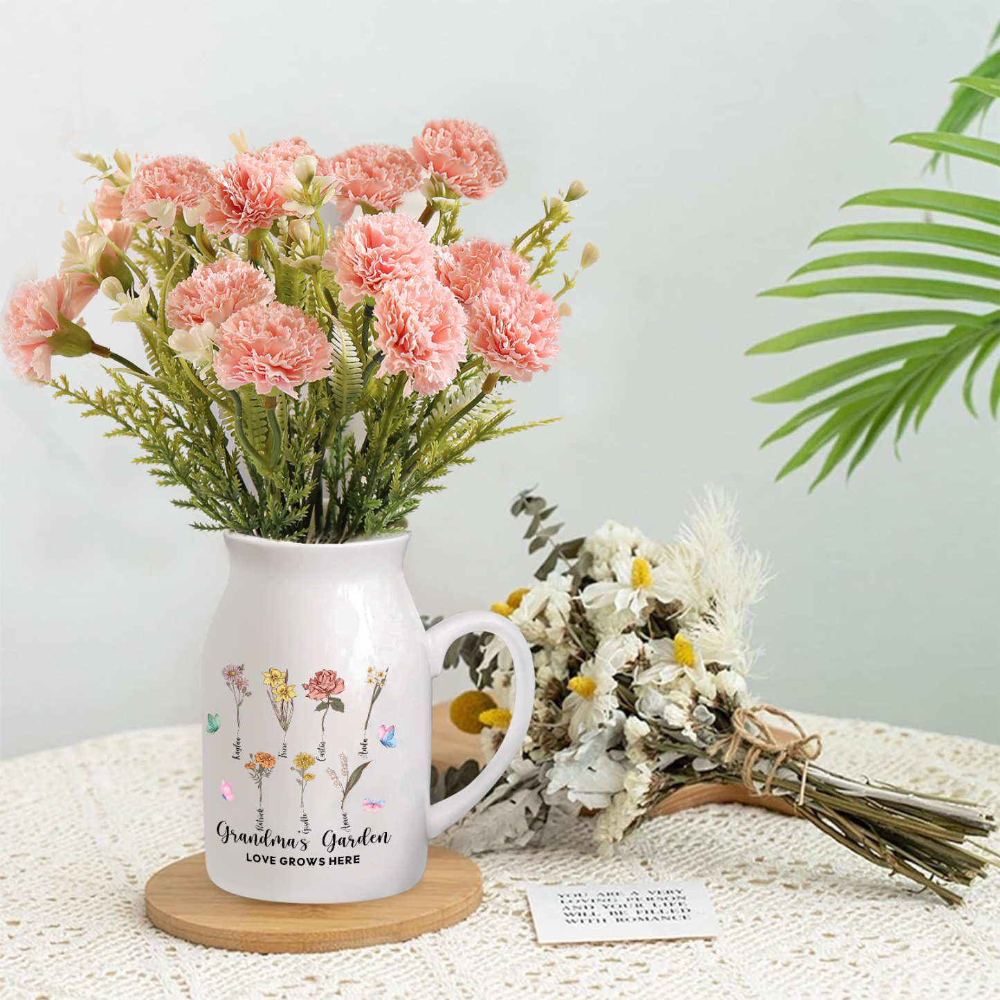 7 Names Personalized Vase with Birthday Flowers – Add 7 Names 2 Texts – Ceramic Custom Gift for Mom, Grandma, Family