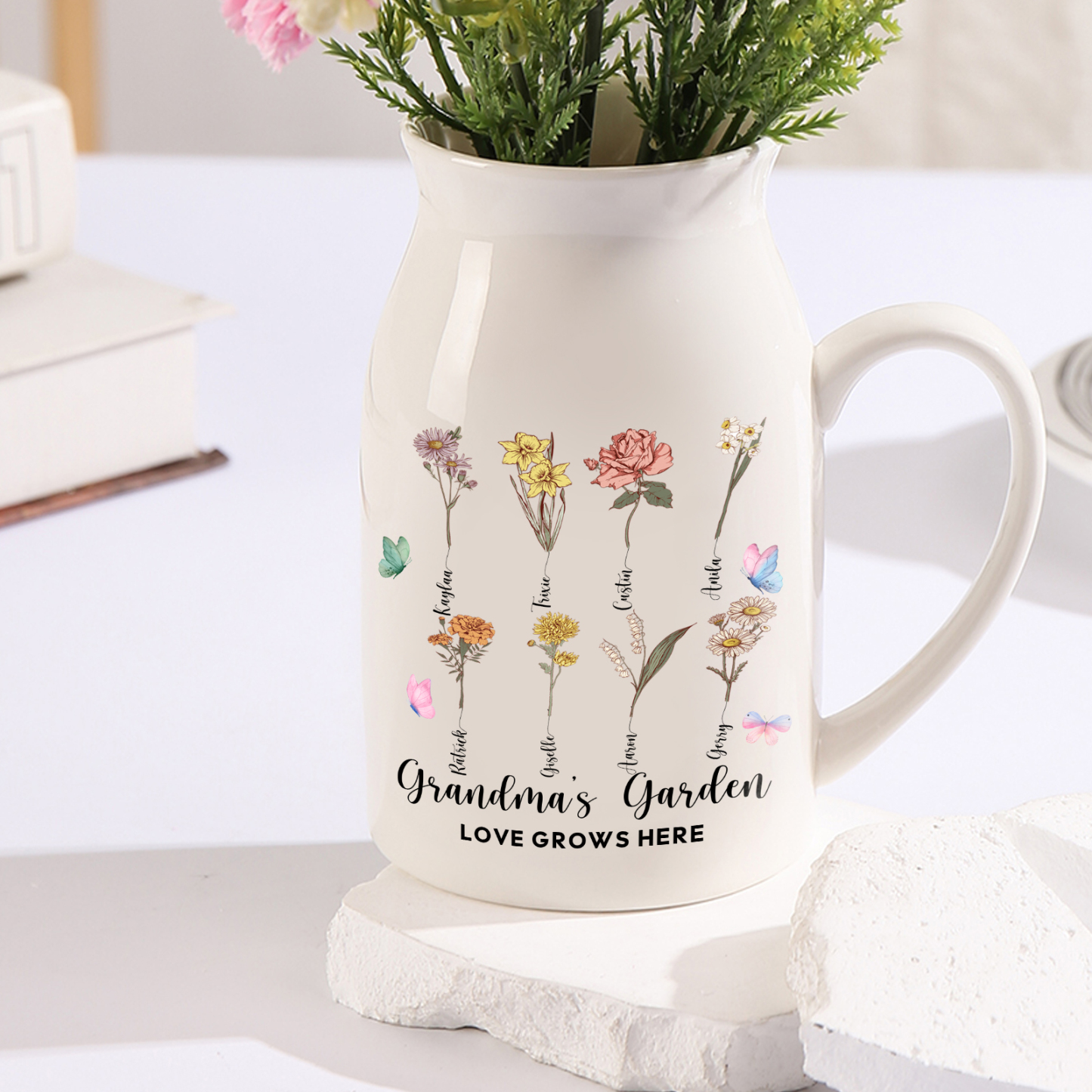 8 Names Personalized Vase with Birthday Flowers – Add 8 Names 2 Texts – Ceramic Custom Gift for Mom, Grandma, Family