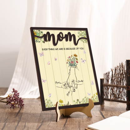 4 Names - Personalized Customizable Text Home Frame Wooden Ornament Holding Hands Flower Elements Style Ornament for Mom