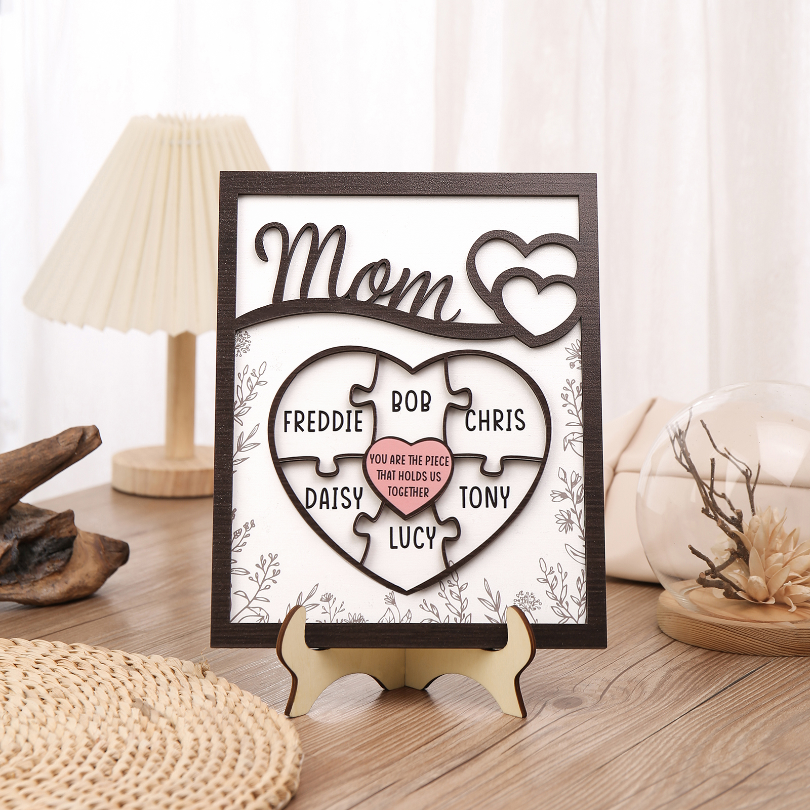 6 Names - Personalized Home Frame Wooden Decoration Customizable with 2 Texts, Love Pieces Wooden Board Painting for Mom
