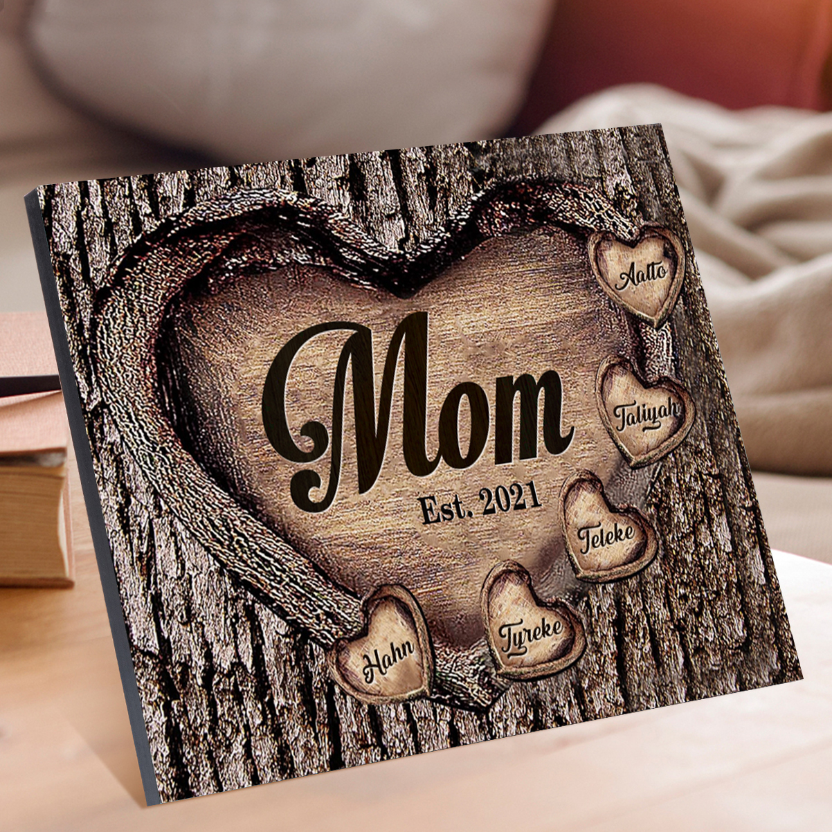 To Mom Heart Frame Personalized 5 Names And Date Wooden Ornament Home Decoration for Mom