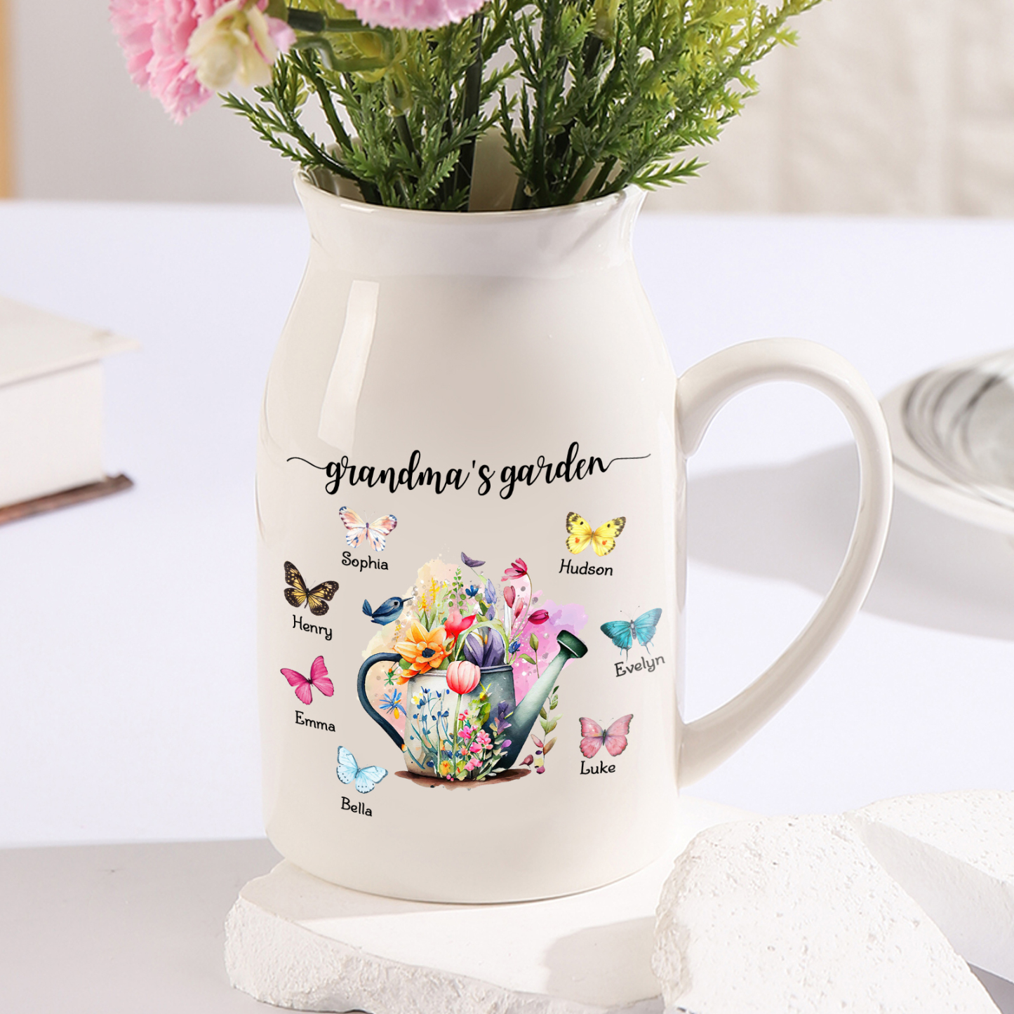 7 Names - Personalized Name "Grandma's Garden" Ceramic Vase as a Gift for Grandma