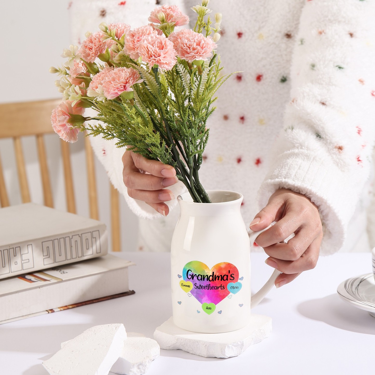 3 Names - Personalized Customizable Name Colorful Love Heart Style Ceramic Vase as a Gift for Grandma