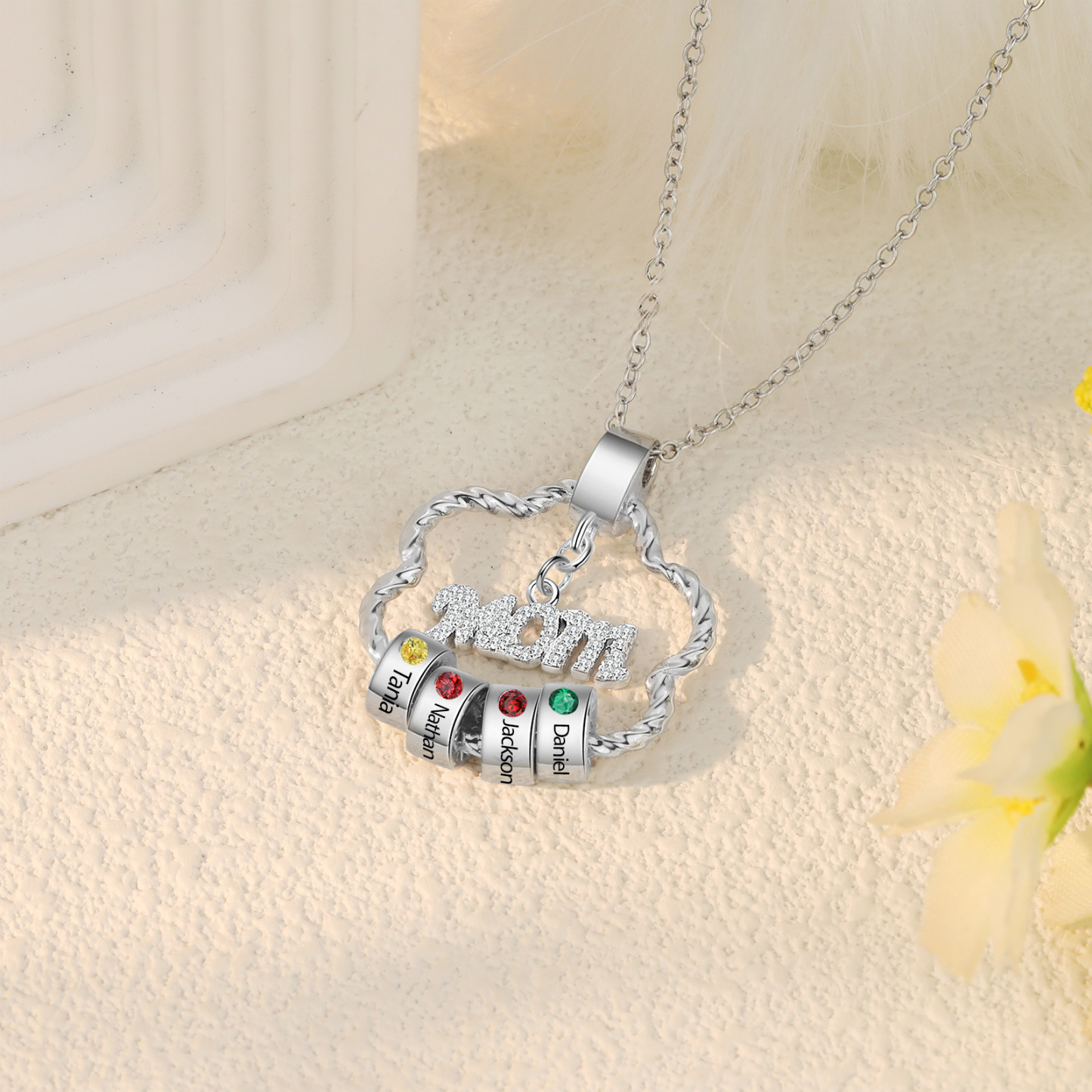 4 Name Personalized Flower Necklace With 4 Birthstone Pendants Engraved With Names Gift For Mom/Mum