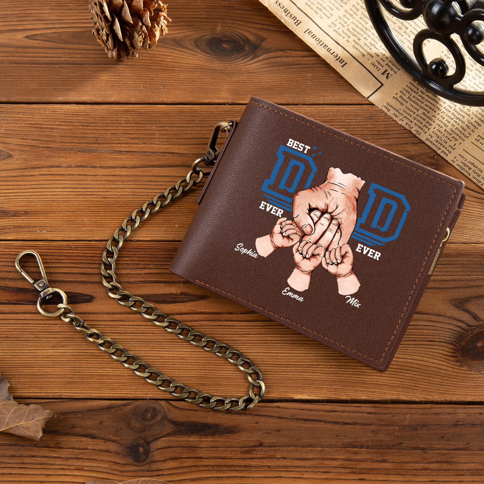 3 names - Personalized Wallet for Dad - Unique Fist Bump Design with Chain – PU Leather Bifold Father's Day Gift 