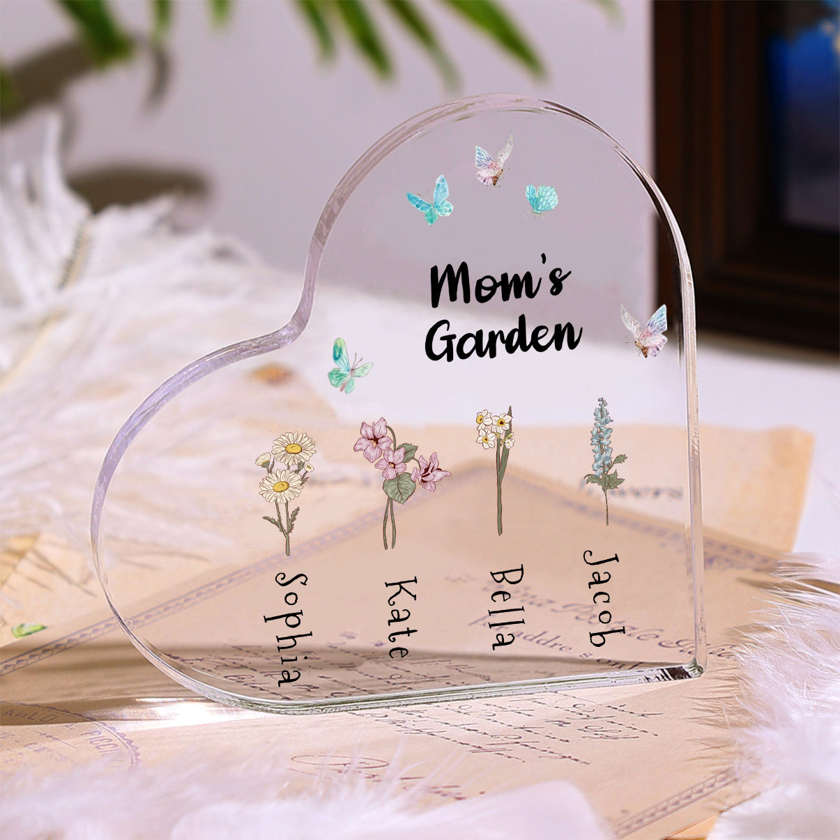Customized 1-6 Birthflowers and Names Acrylic Heart Shaped Ornament Butterfly Style Plaque Decoration for Mom/Grandma