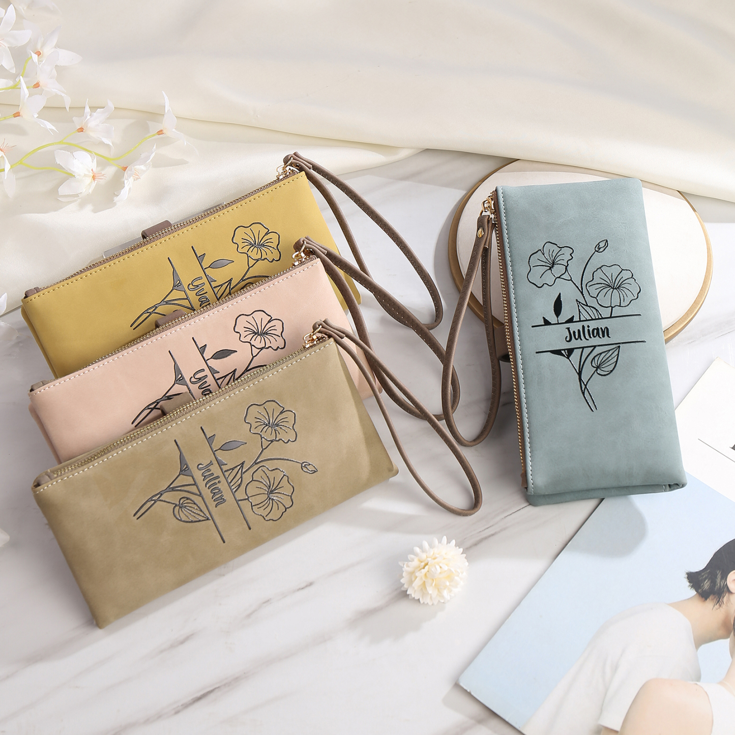 Personalized Women's Wallet Customized Birth Flower and Name Zipper Women's Wallet