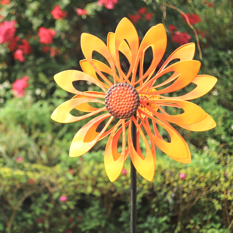 Sunflower vintage metal iron windmill